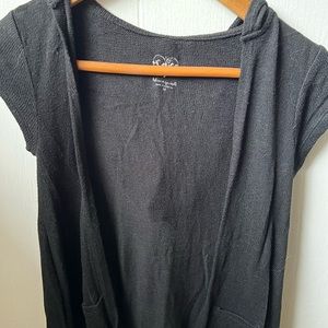Girls top.